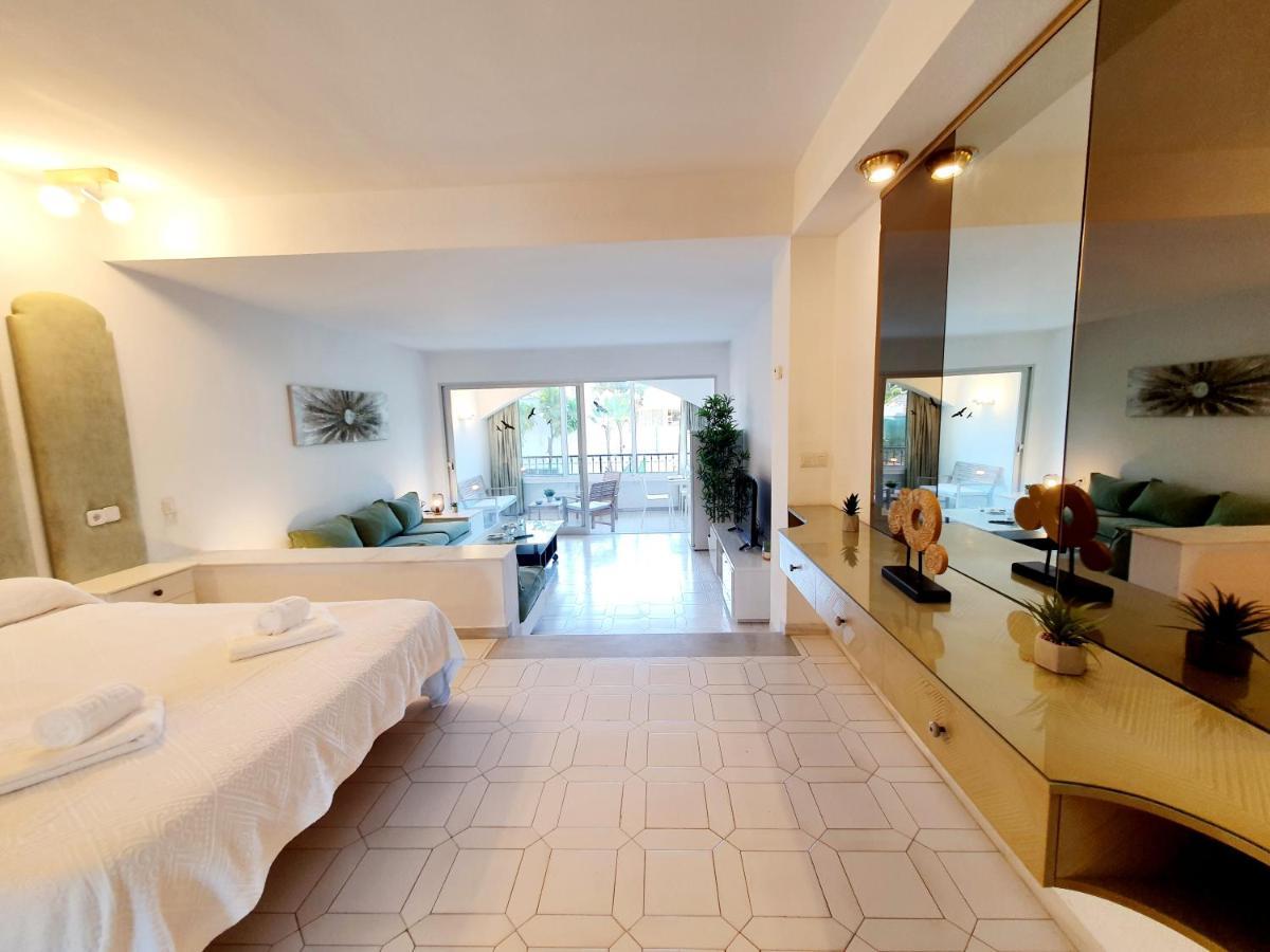 Miraflores Town Studio Sitio de Calahonda ภายนอก รูปภาพ
