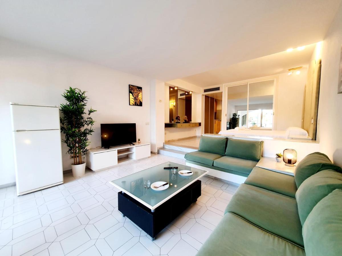 Miraflores Town Studio Sitio de Calahonda ภายนอก รูปภาพ