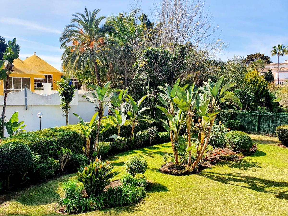 Miraflores Town Studio Sitio de Calahonda ภายนอก รูปภาพ