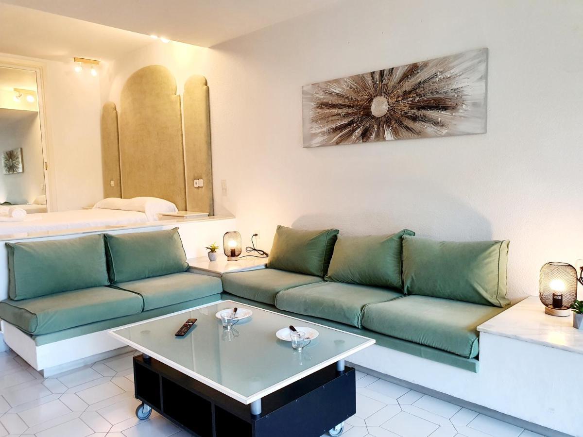 Miraflores Town Studio Sitio de Calahonda ภายนอก รูปภาพ