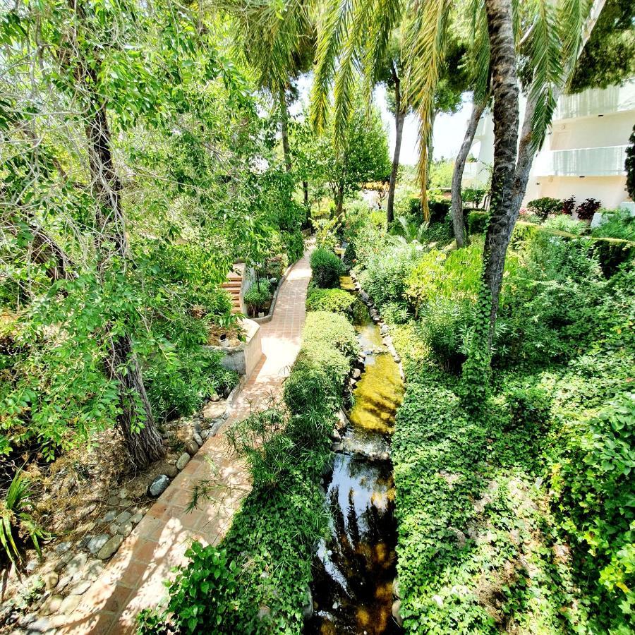 Miraflores Town Studio Sitio de Calahonda ภายนอก รูปภาพ