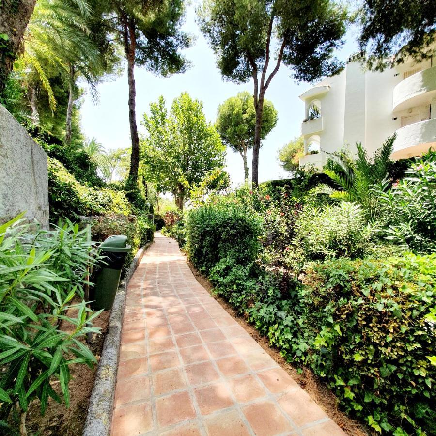 Miraflores Town Studio Sitio de Calahonda ภายนอก รูปภาพ